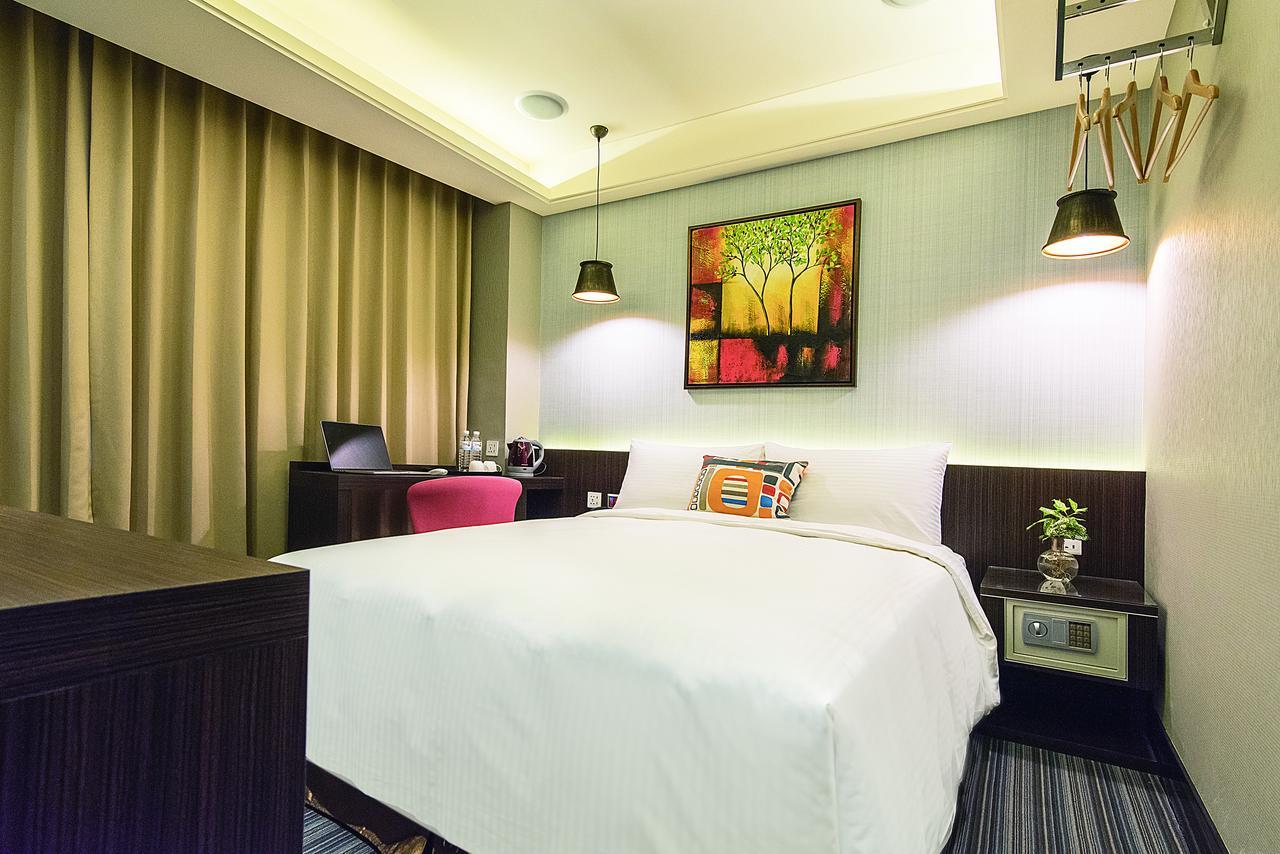 V-one Hotel - Ningxia No. 2 Inn Taipeh Exterior foto